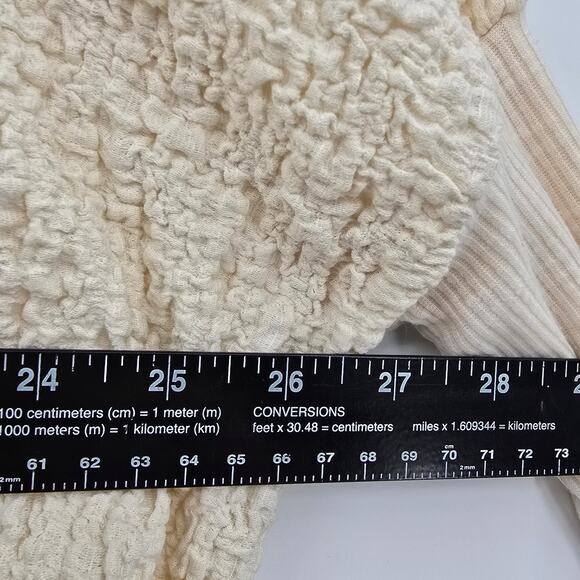 Easel Women's Crinkle Pop Fabric Lightweight Elbow Sleeve Hoodie Top Cream Small - Picture 8 of 8